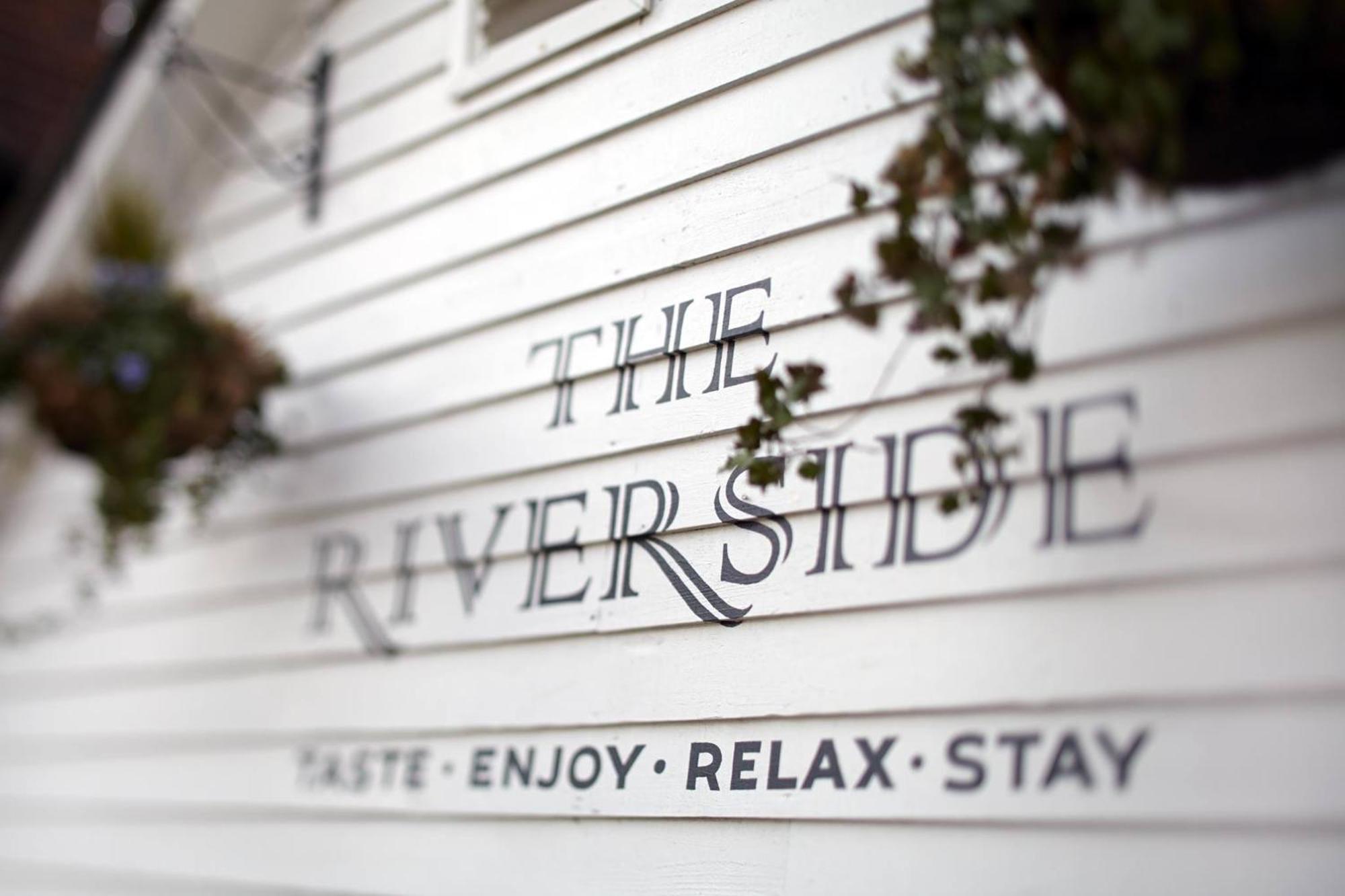 The Riverside Inn Chelmsford Exterior photo