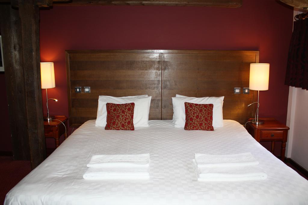 The Riverside Inn Chelmsford Room photo